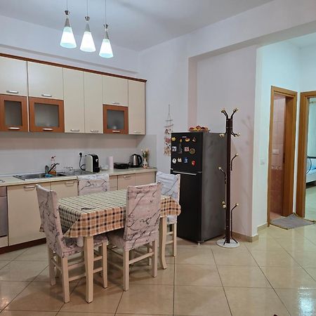 Modern , Quiet , Family Friendly & Fully Furnished Apartment Vlorë Εξωτερικό φωτογραφία