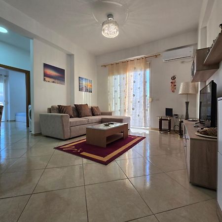 Modern , Quiet , Family Friendly & Fully Furnished Apartment Vlorë Εξωτερικό φωτογραφία
