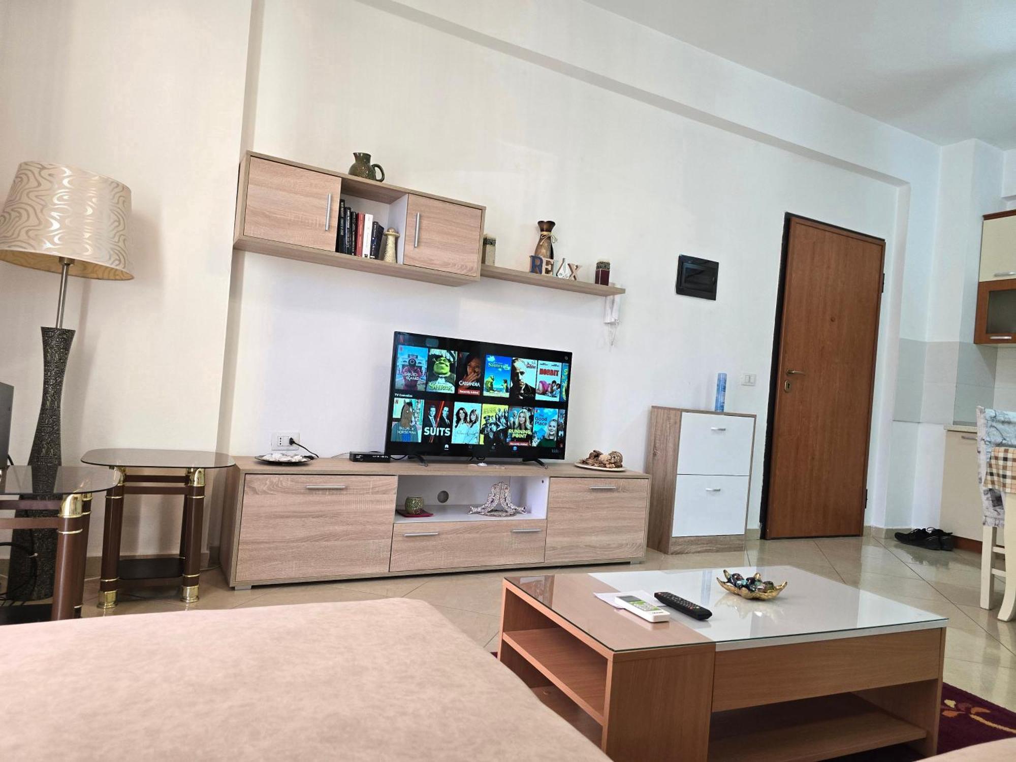 Modern , Quiet , Family Friendly & Fully Furnished Apartment Vlorë Εξωτερικό φωτογραφία